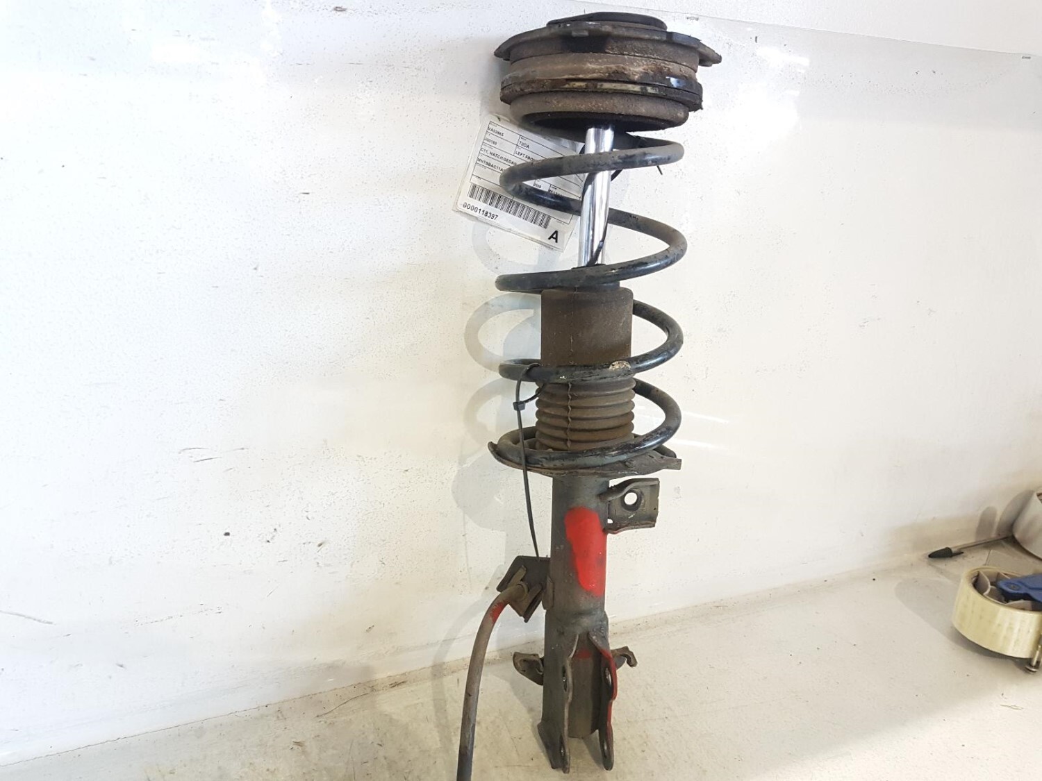 NISSAN TIIDA LEFT FRONT STRUT | eBay