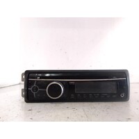 Mitsubishi Triton Mn Radio/Cd Player, Clarion Cd Player P/N Cz102a