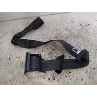 Holden Commodore Centre Rear Seat Belt Only