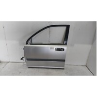 Nissan Xtrail T30  Left Front Door