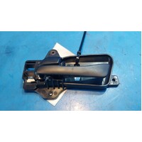 Hyundai I30 Fd Left Front Inner Black Door Handle