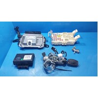 Hyundai Accent Rb Engine Ecu Sec Set