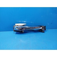 Nissan Pathfinder R52 Right Front Outer Door Handle