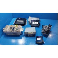 Mitsubishi Triton Mr  Sec Set (Ecu/Imm/Reader/Key)