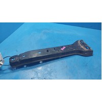 Nissan Navara Np300 Bonnet Lock Support