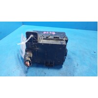 Nissan Navara Np300  Engine Bay Fuse Box