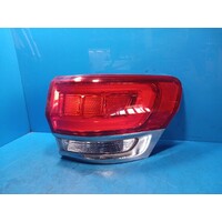 Jeep Grandcherokee Wk  Right Taillight