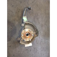 Nissan Navara Np300 Right Front Hub Assembly