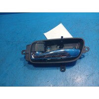 Nissan Pathfinder R52 Left Front Inner Door Handle