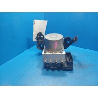 Toyota Hilux  Pn 4454071730 Abs Pump