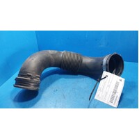 Renault Trafic X82  Air Cleaner Duct Hose