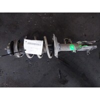 Hyundai Accent Rb Right Front Strut