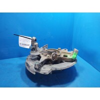 Mitsubishi Triton Challenger Right Front Hub Assembly