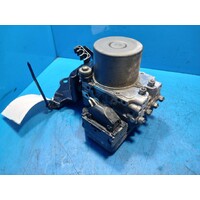 Toyota Rav4 Aca33  P/N 4454042261 Abs Pump