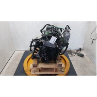 Mitsubishi Triton Mq-Mr 2.4, 4G64 Petrol  Engine  Used