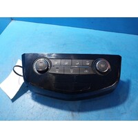 Nissan X-Trail T32 Heater Air Cond Controls