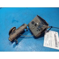 Toyota Hilux 2Wd Spare Wheel Winch