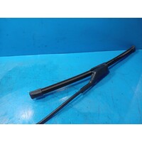 Mazda Bt50 Up-Ur Left Front Wiper Arm