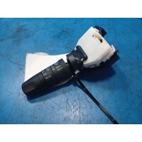 Nissan Xtrail T30  Wiper Switch