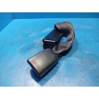 Toyota Rav4 Aca33 Centre Rear 2nd Row Seat Belt Stalk Only