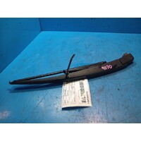 Nissan Pathfinder R52 Tailgate Wiper Arm