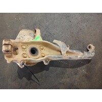 Nissan Navara D40 (Vin Vsk)  Right Front Hub Assembly