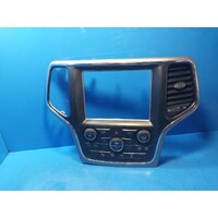 Jeep Grandcherokee Heating/Cooling/Stereo Centre Control Unit Only