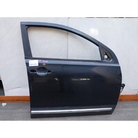 Nissan Dualis J10  Right Front Door