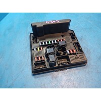 Nissan Dualis J10  Engine Bay Fuse Box