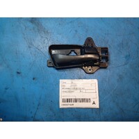 Hyundai I30 Fd Right Front Inner Black Door Handle