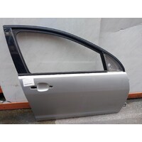 Holden Commodore Vf Right Front Door