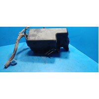 Toyota Hilux Diesel Engine Bay Fuse Relay Box