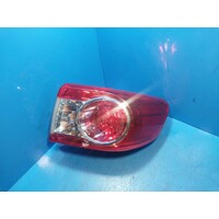 Toyota Corolla Zre152/153r Right Taillight