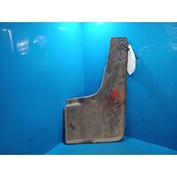 Volkswagen Amarok 2h Left Front Mud Flap