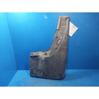 Volkswagen Amarok 2h Right Front Mud Flap