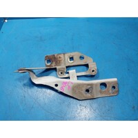 Nissan Xtrail T30  Left Bonnet Hinge