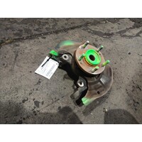 Hyundai I45 Yf  Right Front Hub Assembly