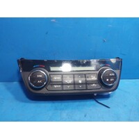 Toyota Rav4 Xa40  Heater Air Cond Controls