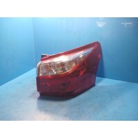 Isuzu Mu-X Right 85Ggr Taillight (In Body)