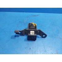 Nissan Navara D22 Right Tailgate Lock