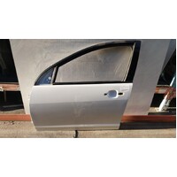 Holden Commodore Vf Left Front Door