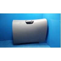 Mitsubishi Triton Mn Glove Box