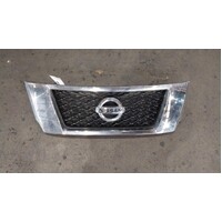 Nissan Pathfinder R52 St  Radiator Grille