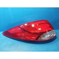 Hyundai Ix35 Lm Series Vin Kmhj  Left Taillight In Body