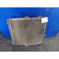 Toyota Hilux 3.0 Manual Radiator