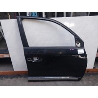 Toyota Landcruiser 200 Series  Right Front Door