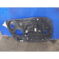 Hyundai I30 Gd Left Front Door Regulator And Motor Assembly