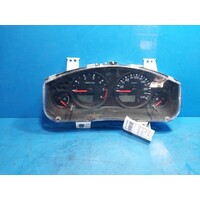 Nissan Navara D40 (Vin Mnt) 2.5 Diesel Manual T/M, Instrument Cluster