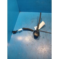 Holden Commodore Vf  Antenna