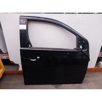 Isuzu Mu-X 85ggr  Right Front Door